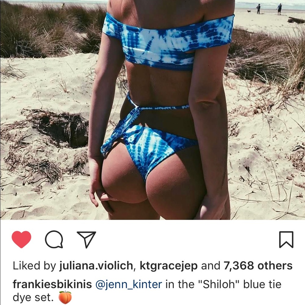 Frankie’s Shiloh Top in Blue Crush